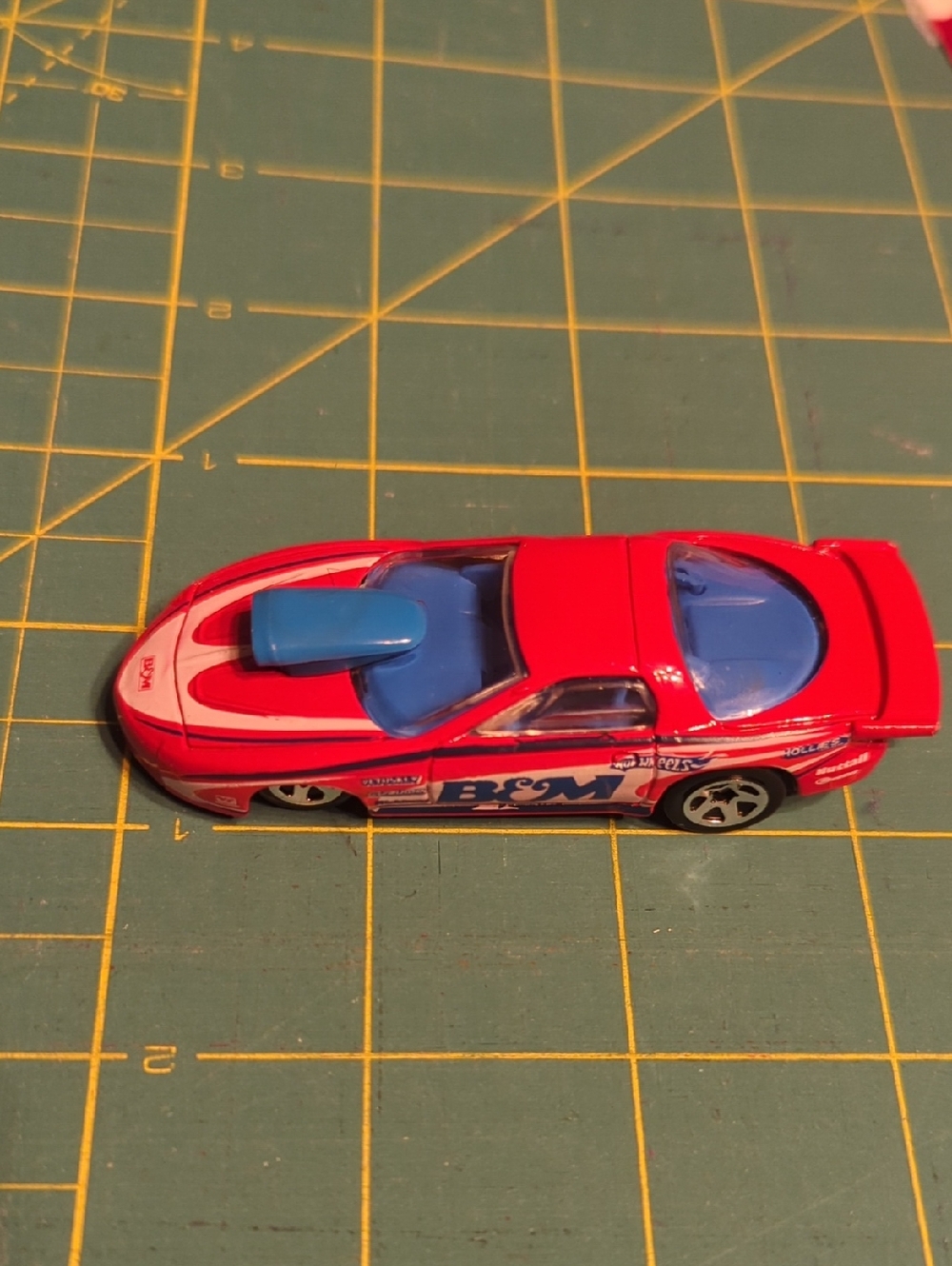 1998 Hot Wheels B And M Red & Blue
